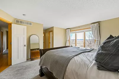 623 Carver Bluffs Parkway, Carver, MN 55315 - Photo 25