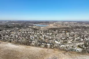 623 Carver Bluffs Pkwy, Carver, MN 55315 - Photo 45