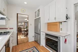 49 Sheridan Ave S, Minneapolis, MN 55405 - Photo 5