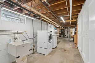 49 Sheridan Ave S, Minneapolis, MN 55405 - Photo 23