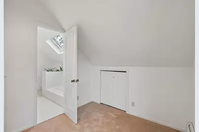 49 Sheridan Avenue S, Minneapolis, MN 55405 - Photo 13