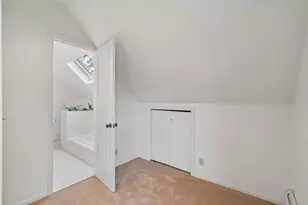 49 Sheridan Ave S, Minneapolis, MN 55405 - Photo 13