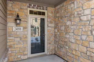 24098 Rivers Edge Rd, Rogers, MN 55374 - Photo 3