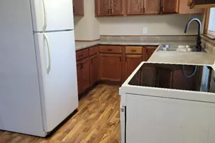 816 2nd Ave SE, Long Prairie, MN 56347 - Photo 3