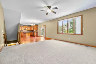 4445 Fallgold Parkway N, Brooklyn Park, MN 55443 - Photo 13