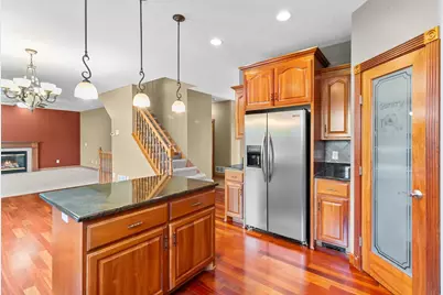 4445 Fallgold Parkway N, Brooklyn Park, MN 55443 - Photo 7