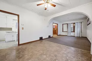 1092 Sims Ave, Saint Paul, MN 55106 - Photo 5