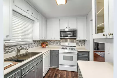 3461 Pilgrim Lane N, Plymouth, MN 55441 - Photo 3