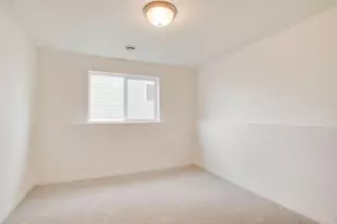 3843 19th St S, Moorhead, MN 56560 - Photo 35