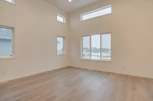 2516 38th Ave S, Moorhead, MN 56560 - Photo 9