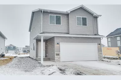 2516 38th Avenue S, Moorhead, MN 56560 - Photo 1