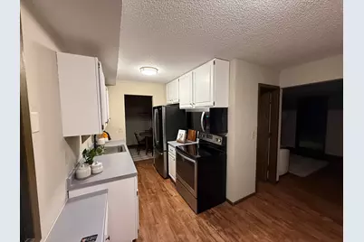 2106 Tamarin Trail, Golden Valley, MN 55427 - Photo 11