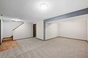 2106 Tamarin Trail, Golden Valley, MN 55427 - Photo 21