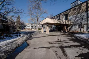 181 Little Canada Rd E, Little Canada, MN 55117 - Photo 47