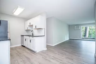 181 Little Canada Rd E, Little Canada, MN 55117 - Photo 7