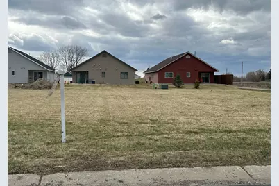 1527 Ranger Drive N, Glencoe, MN 55336 - Photo 1