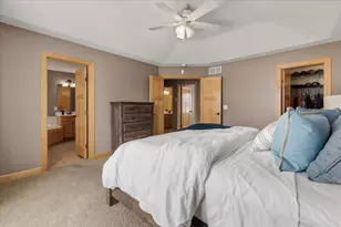 965 Woodview Ct, Carver, MN 55315 - Photo 21