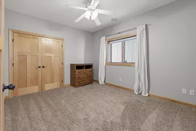 965 Woodview Court, Carver, MN 55315 - Photo 31