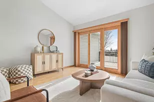 5540 Nathan Ln N, Plymouth, MN 55442 - Photo 9