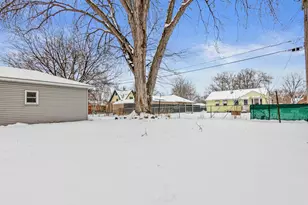5306 Queen Ave N, Brooklyn Center, MN 55430 - Photo 3