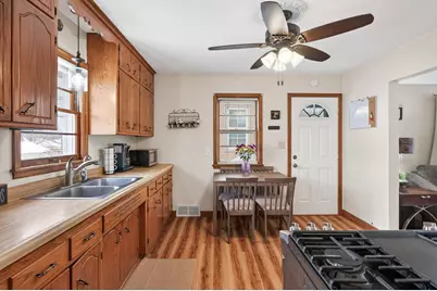 749 8th Avenue S, South Saint Paul, MN 55075 - Photo 7