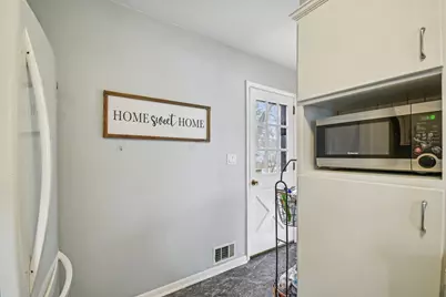 6216 Edgewood Avenue, Woodbury, MN 55125 - Photo 13