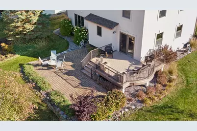 2001 Henry Street N, North Saint Paul, MN 55109 - Photo 3