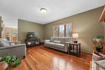 2001 Henry Street N, North Saint Paul, MN 55109 - Photo 13