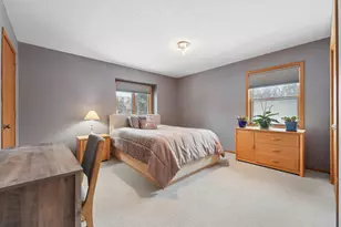 2001 Henry St N, North Saint Paul, MN 55109 - Photo 19