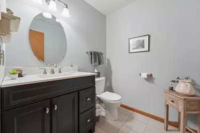 2001 Henry Street N, North Saint Paul, MN 55109 - Photo 15