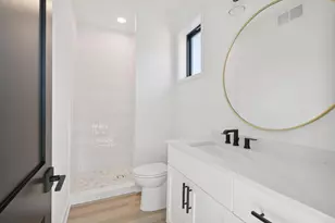 6132 Oaklawn Ave, Edina, MN 55424 - Photo 47