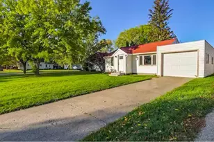 1120 S Sheridan St, Fergus Falls, MN 56537 - Photo 35