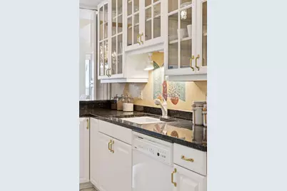 1201 Yale Place #1608, Minneapolis, MN 55403 - Photo 17