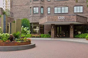 1201 Yale Pl, Minneapolis, MN 55403 - Photo 57