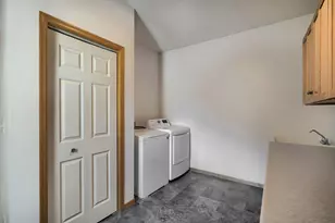 2755 Faulkner Dr, Chaska, MN 55318 - Photo 25