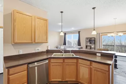 4580 Blaylock Circle, Inver Grove Heights, MN 55076 - Photo 5