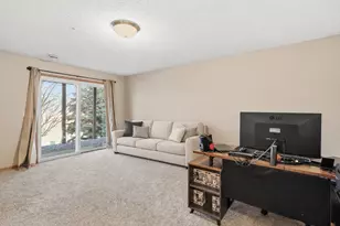 4580 Blaylock Cir, Inver Grove Heights, MN 55076 - Photo 21