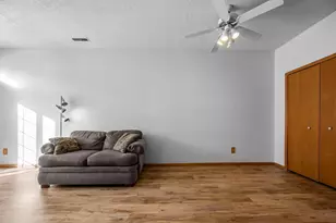 15554 Garnet Way, Apple Valley, MN 55124 - Photo 31