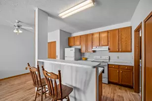 15554 Garnet Way, Apple Valley, MN 55124 - Photo 41