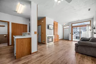 15554 Garnet Way, Apple Valley, MN 55124 - Photo 29