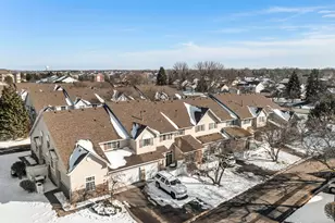 15554 Garnet Way, Apple Valley, MN 55124 - Photo 5