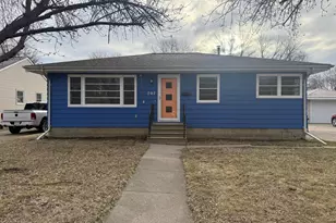 707 Brian St, Marshall, MN 56258 - Photo 1