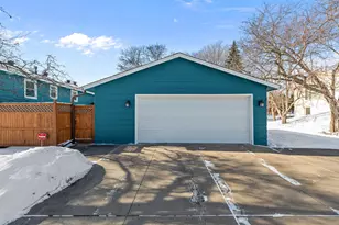 8400 27th Pl N, New Hope, MN 55427 - Photo 33