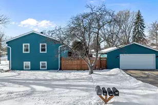 8400 27th Pl N, New Hope, MN 55427 - Photo 35