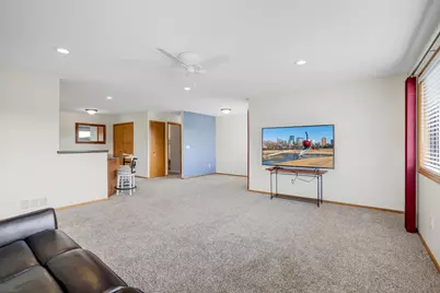 9900 55th Avenue N #8, Plymouth, MN 55442 - Photo 11