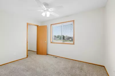 9900 55th Avenue N #8, Plymouth, MN 55442 - Photo 17