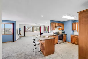 9900 55th Ave N, Plymouth, MN 55442 - Photo 9