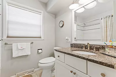 215 N Hill Street, Marshall, MN 56258 - Photo 23