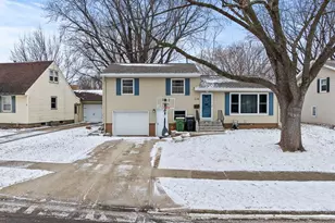 215 N Hill St, Marshall, MN 56258 - Photo 1