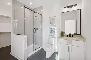 6136 Oaklawn Ave, Edina, MN 55424 - Photo 31